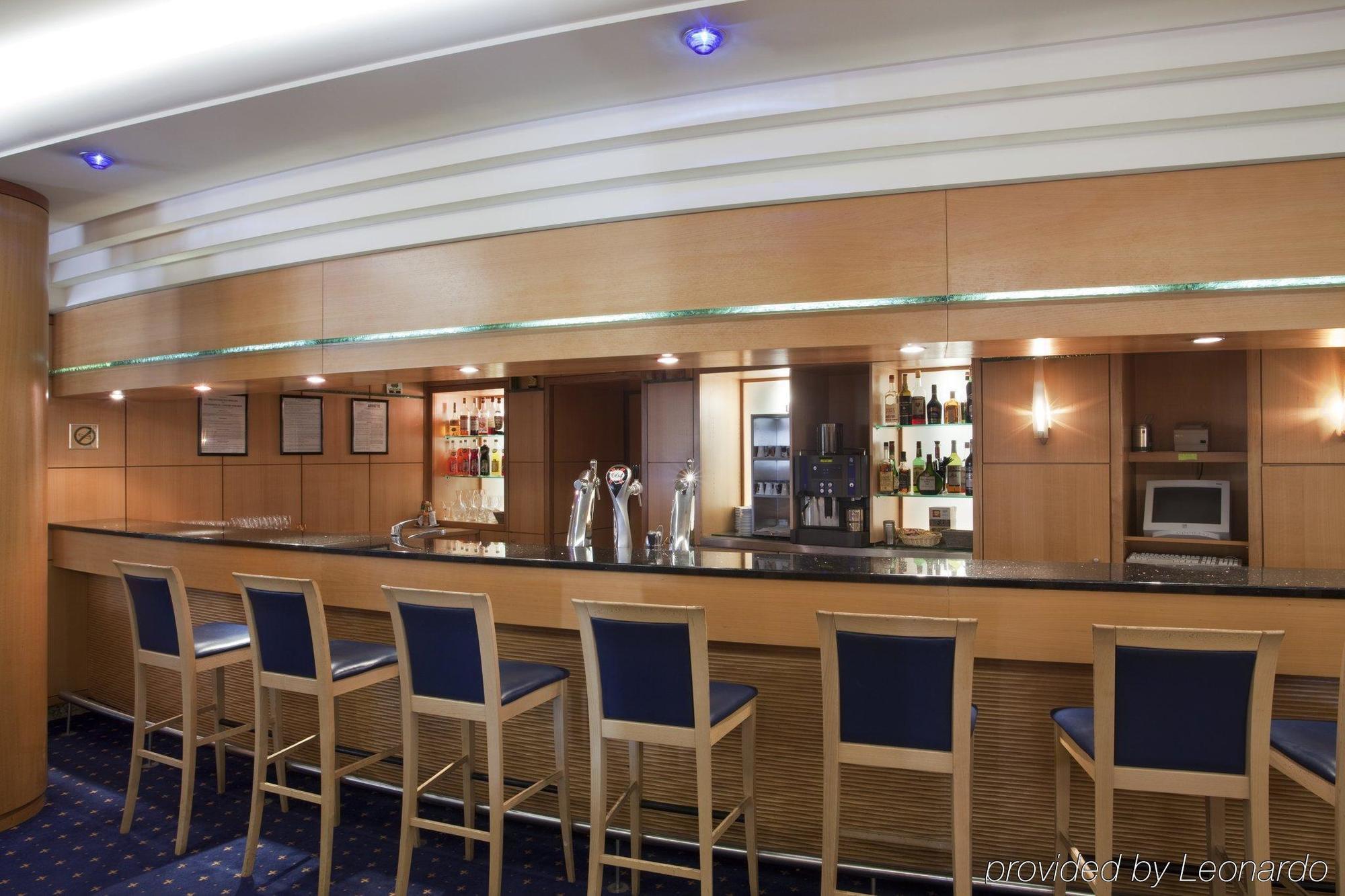 Adagio Original Thoiry Geneve Aparthotel Ресторант снимка